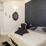 Sikelia Relais 度假居 *