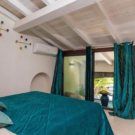 Sikelia Relais 度假居 *